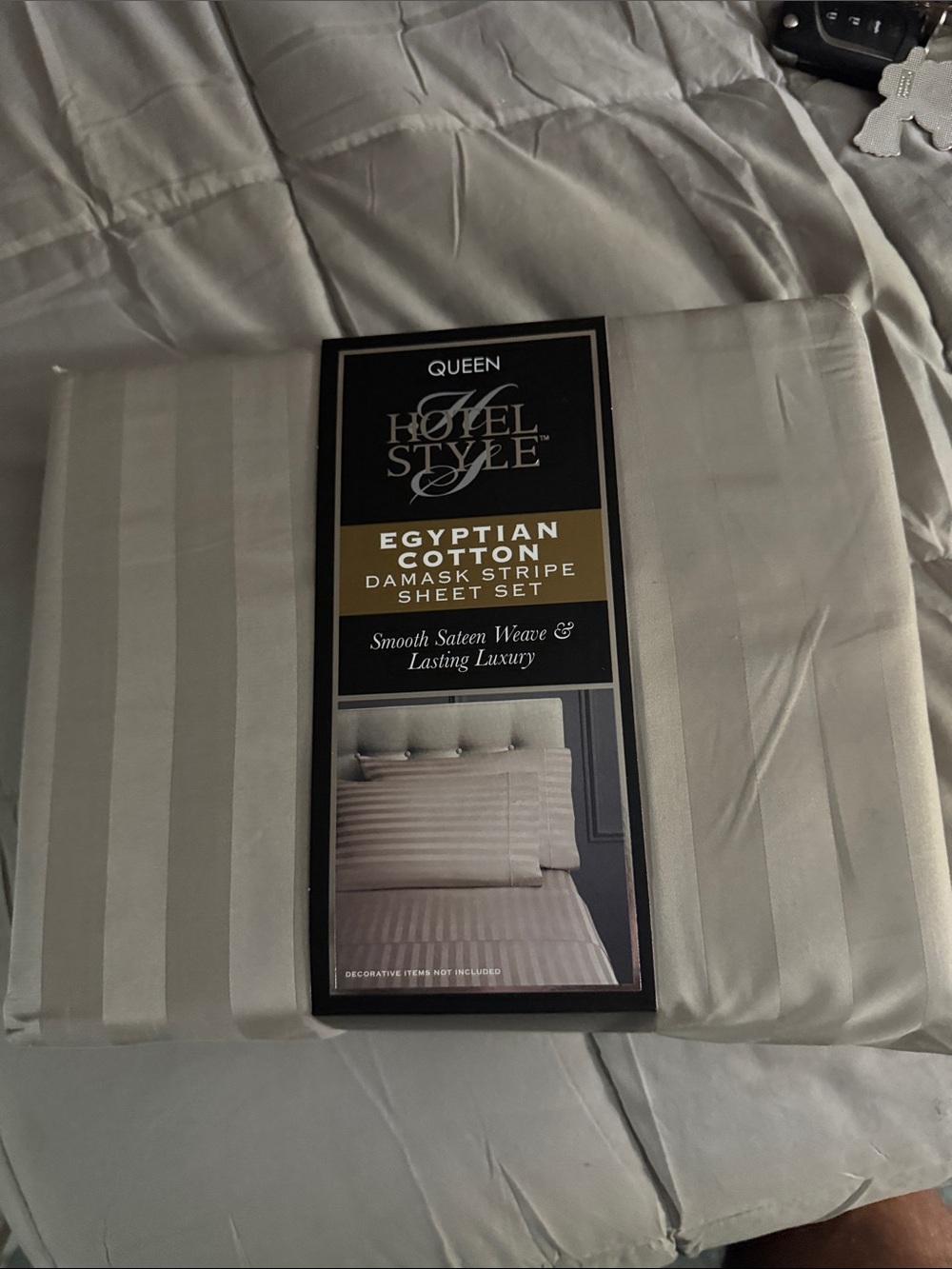 Egyptian Cotton Damask Stripe Queen Sheet Set - Cream